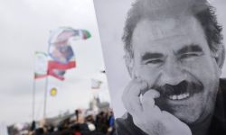 أوجلان يدعو لميثاق جديد قائم على "حق الأخوة" بين الأكراد والأتراك